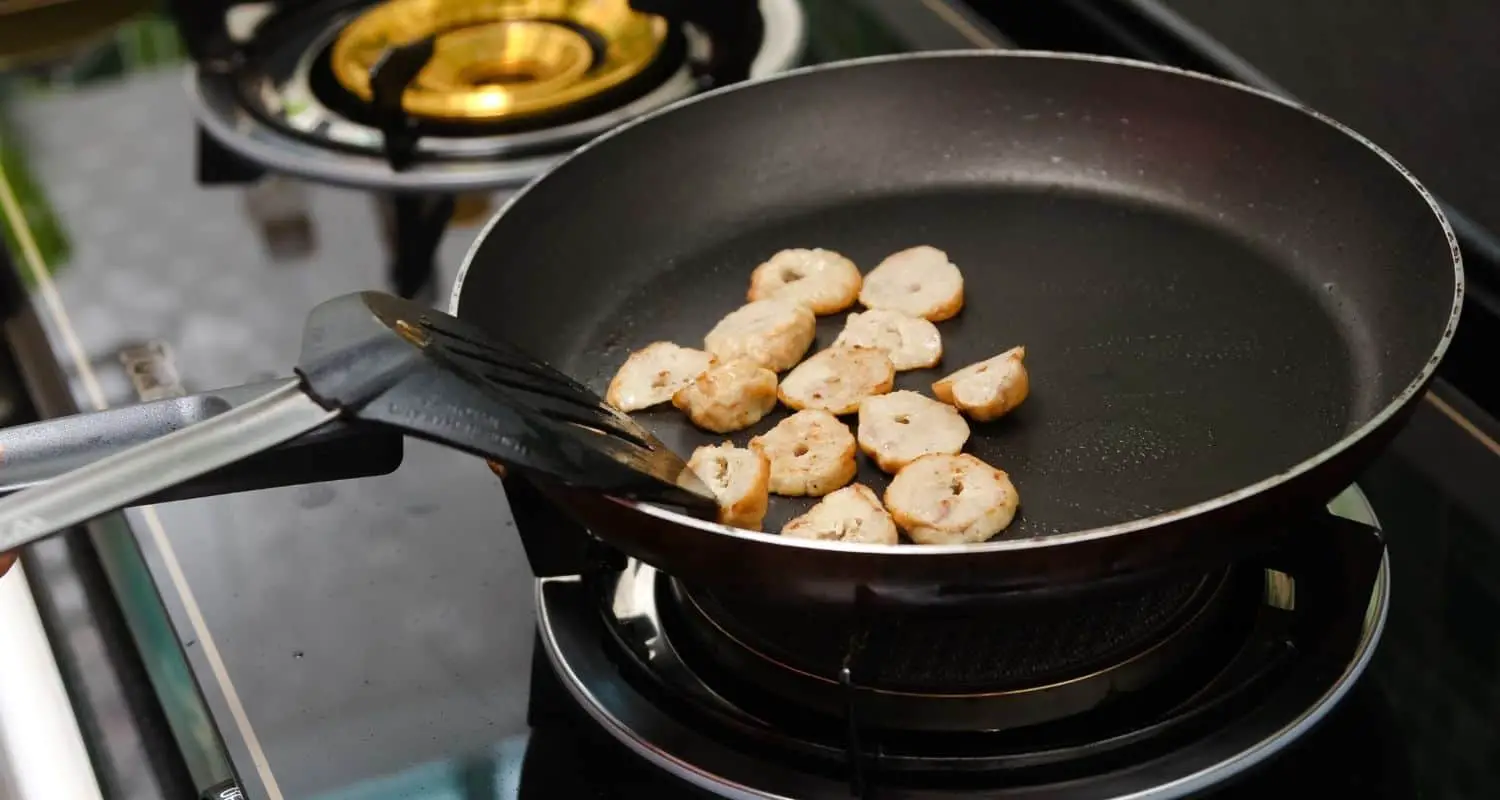 Can you use a frying pan on a bbq?
