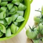 Can you eat green tomatoes without frying them?