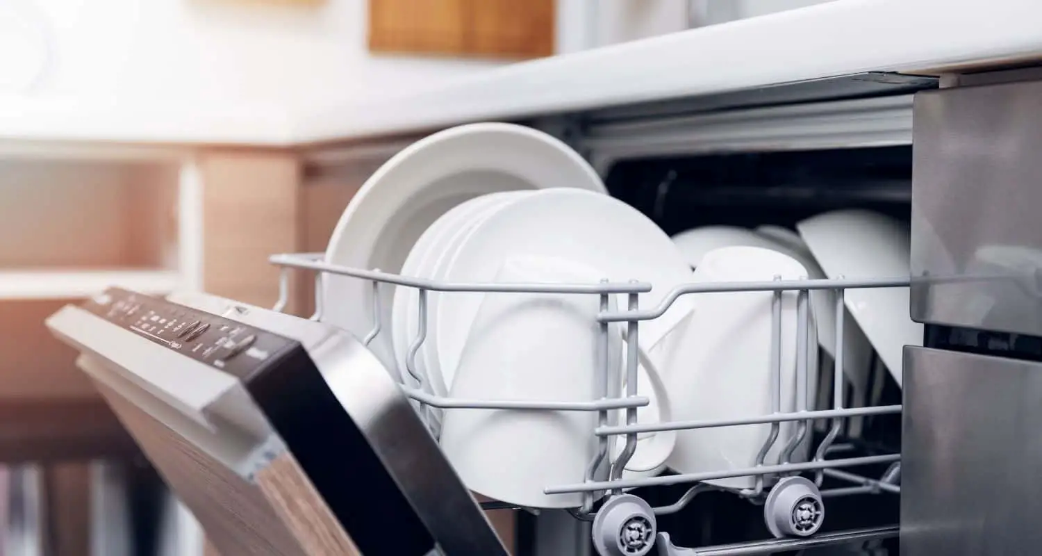 Are frying pans dishwashers safe?