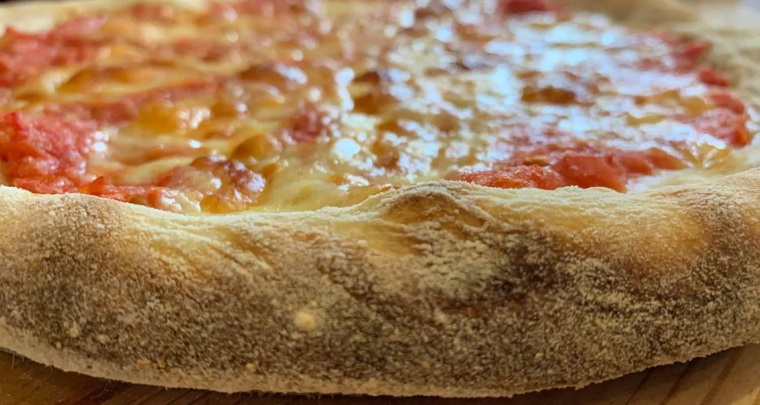 How to get pizza crust brown on the bottom?
