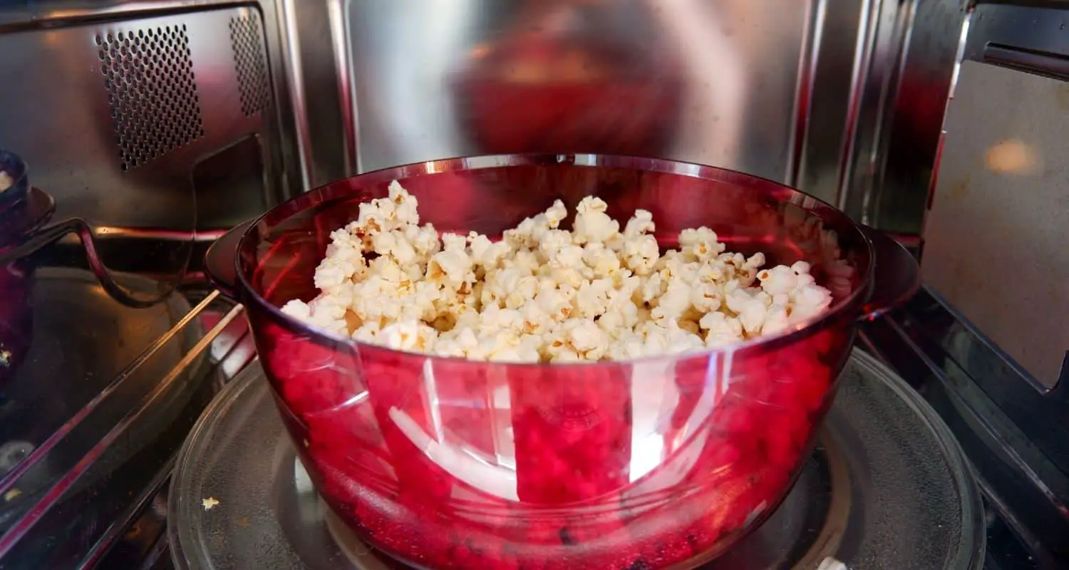Can you cook microwave popcorn in the oven?